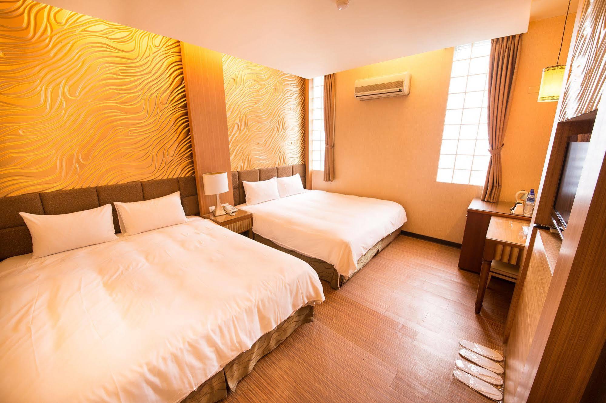 Aoike Hot Spring Hotel Jiaoxi Exterior photo